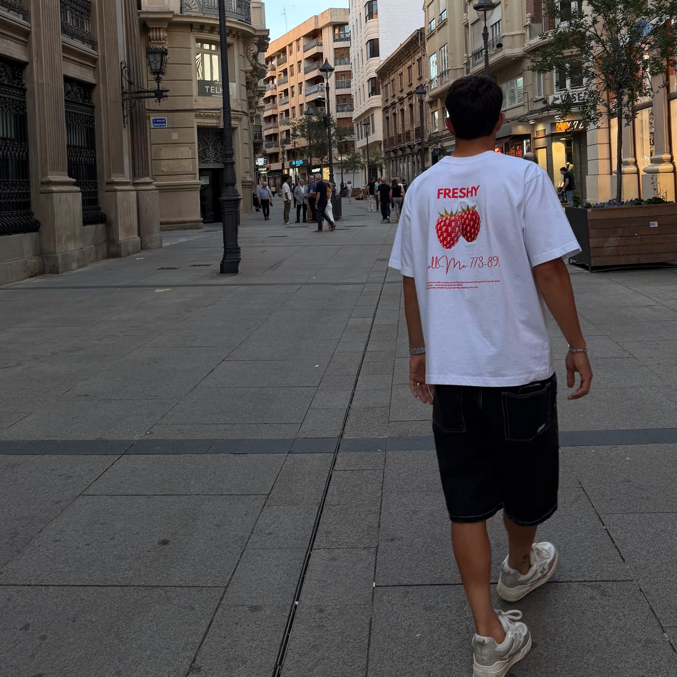 FRESHY WHITE TEE