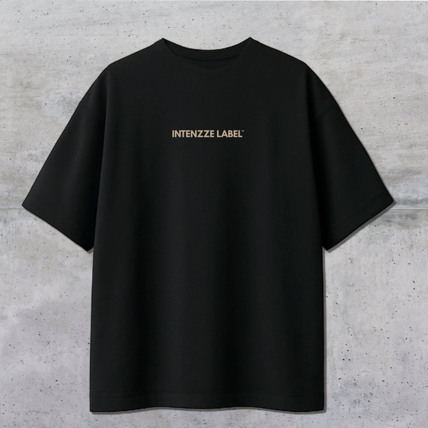 ICONIC BLACK TEE