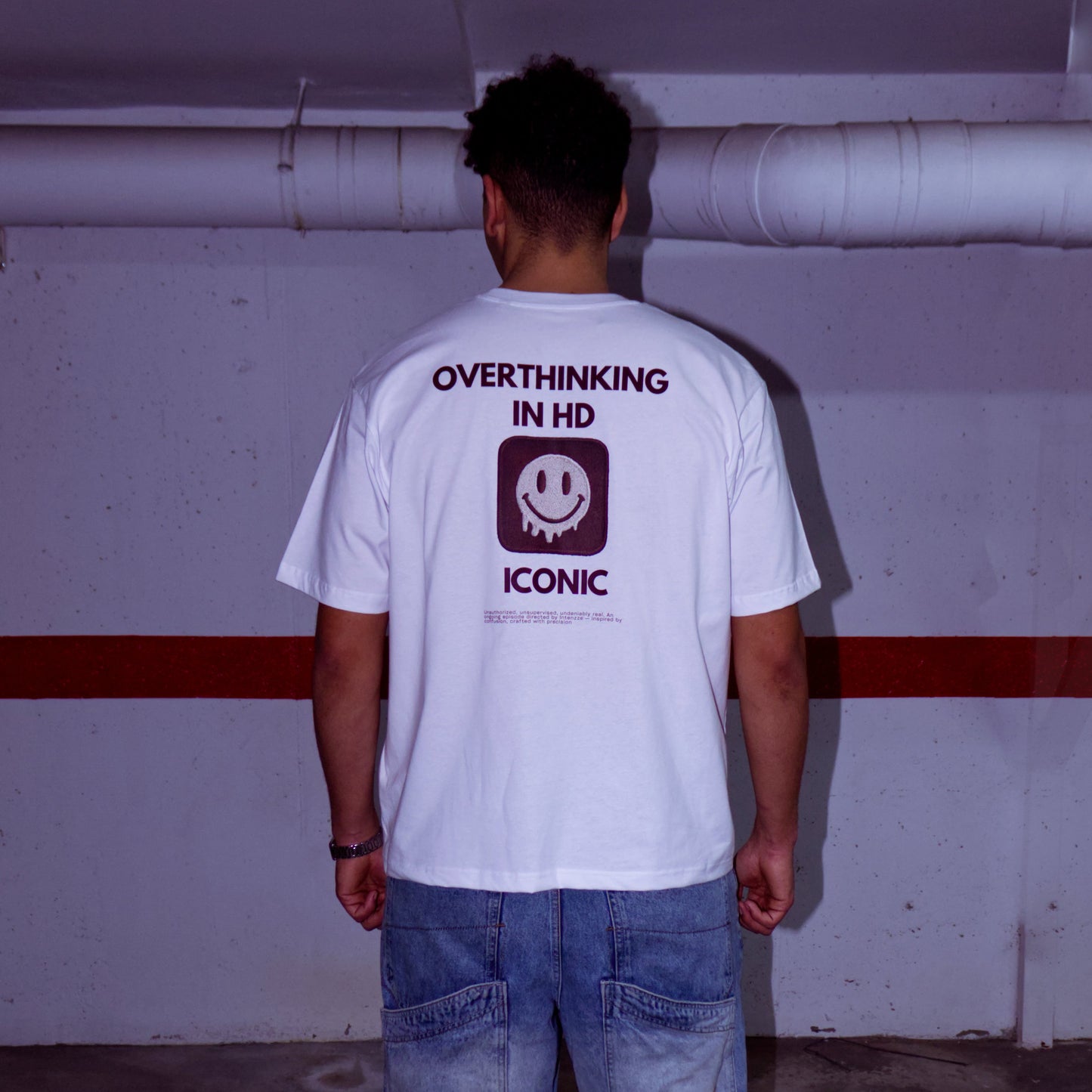 ICONIC WHITE TEE
