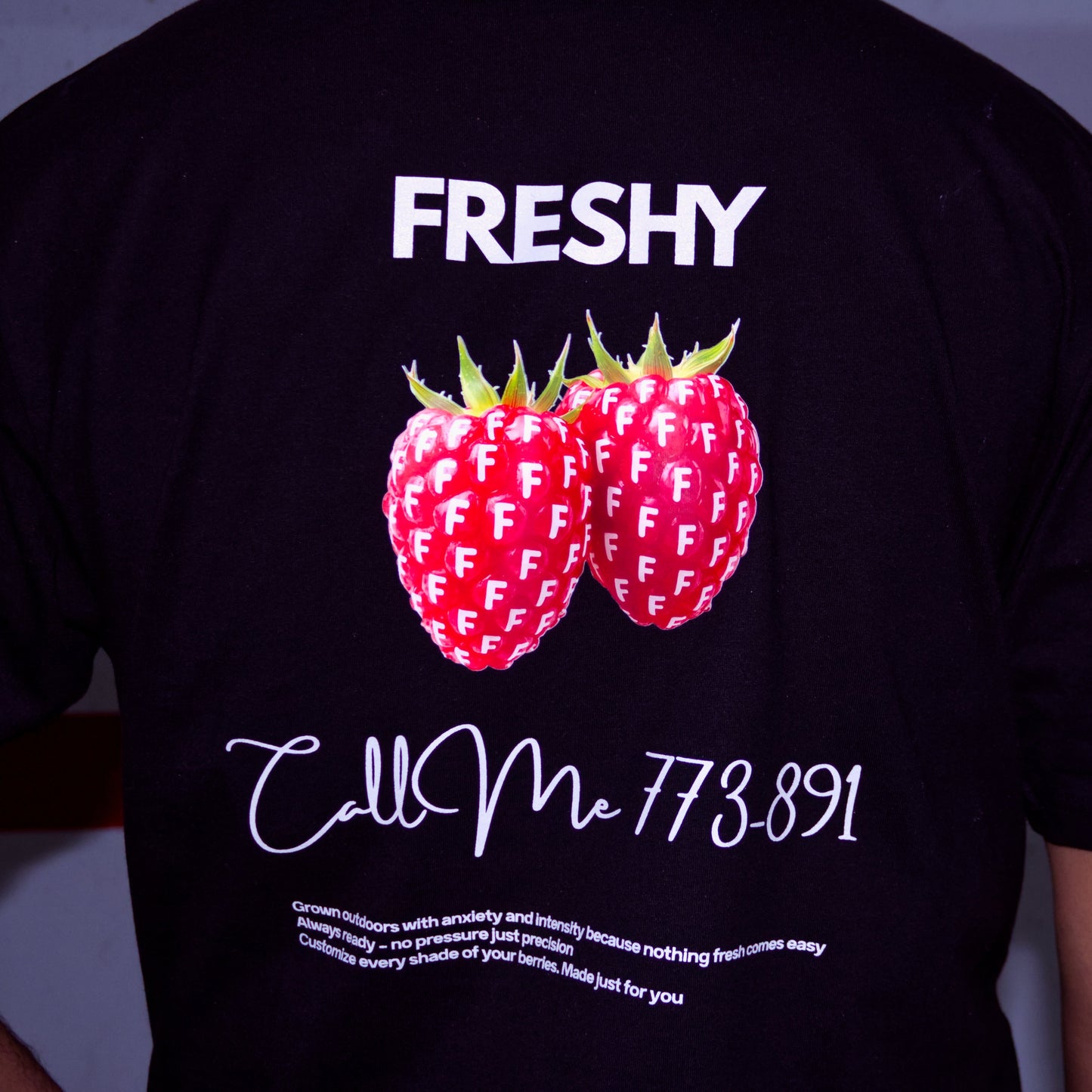 FRESHY BLACK TEE